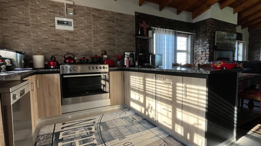 3 Bedroom Property for Sale in Dana Bay Western Cape